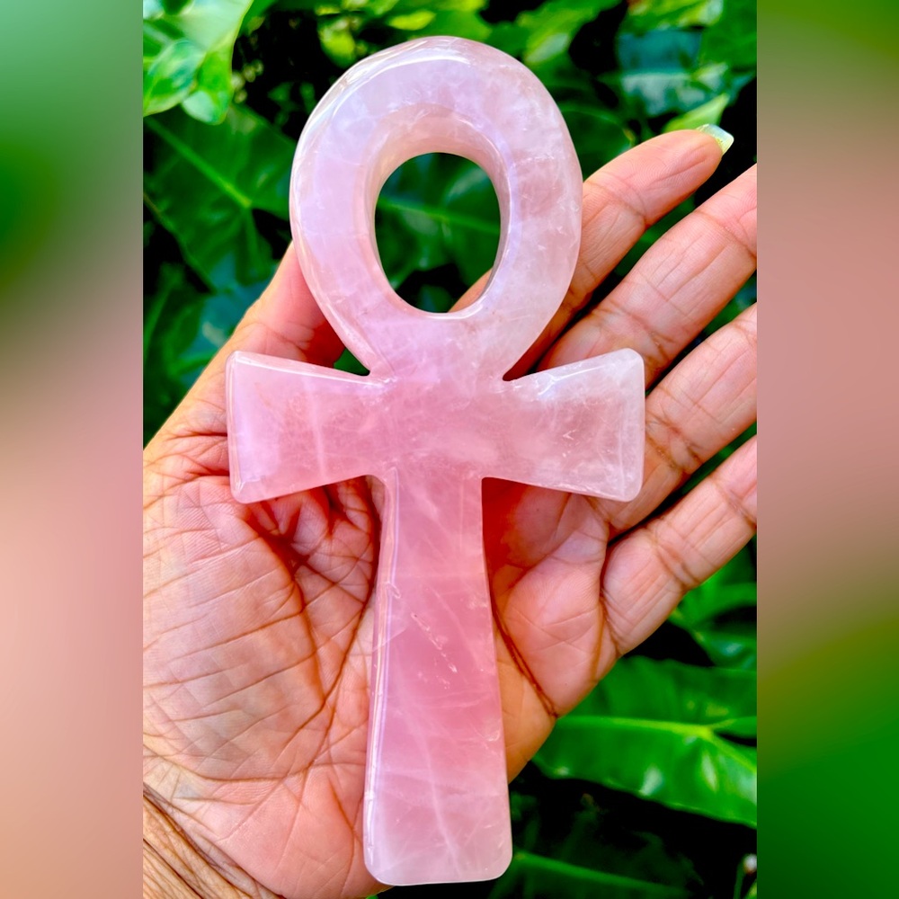 Rose Quartz Ankh Symbol